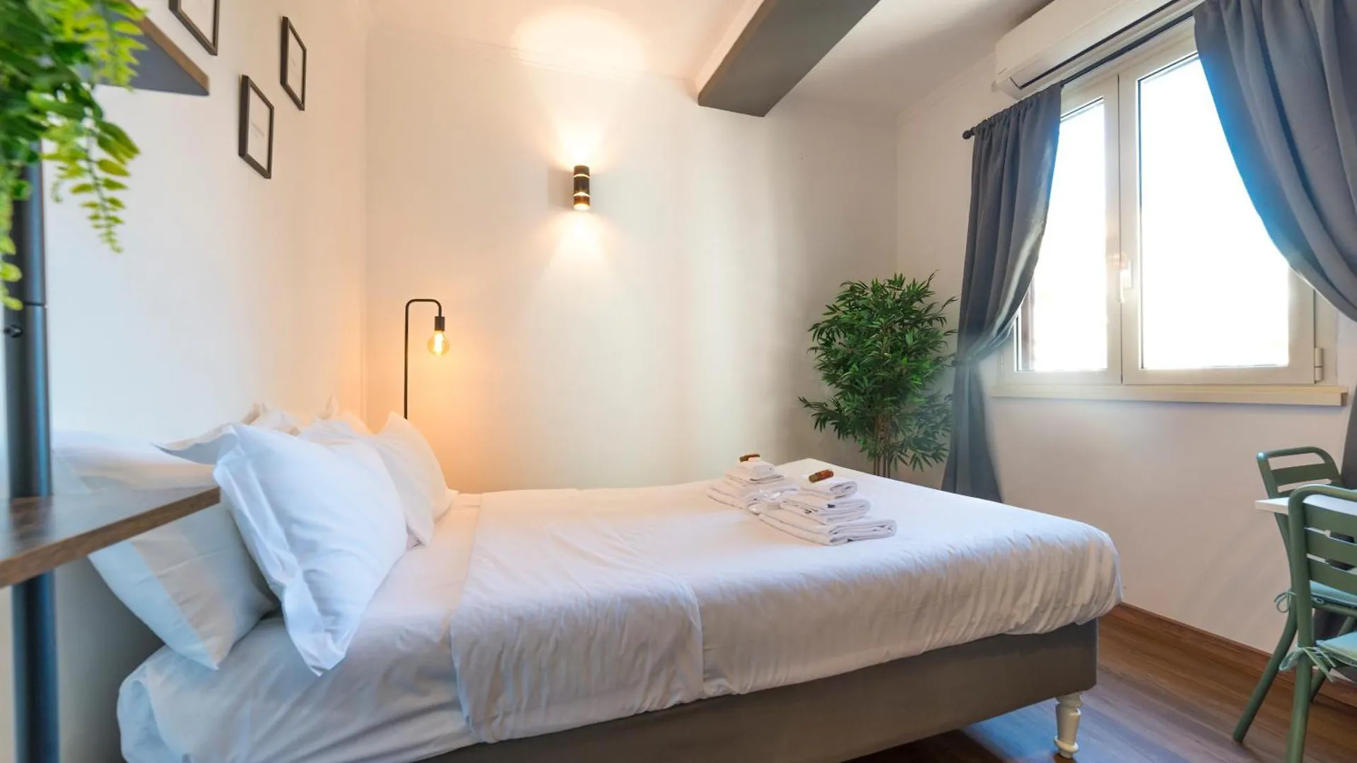 Studio In Trastevere Village Rome Apartment