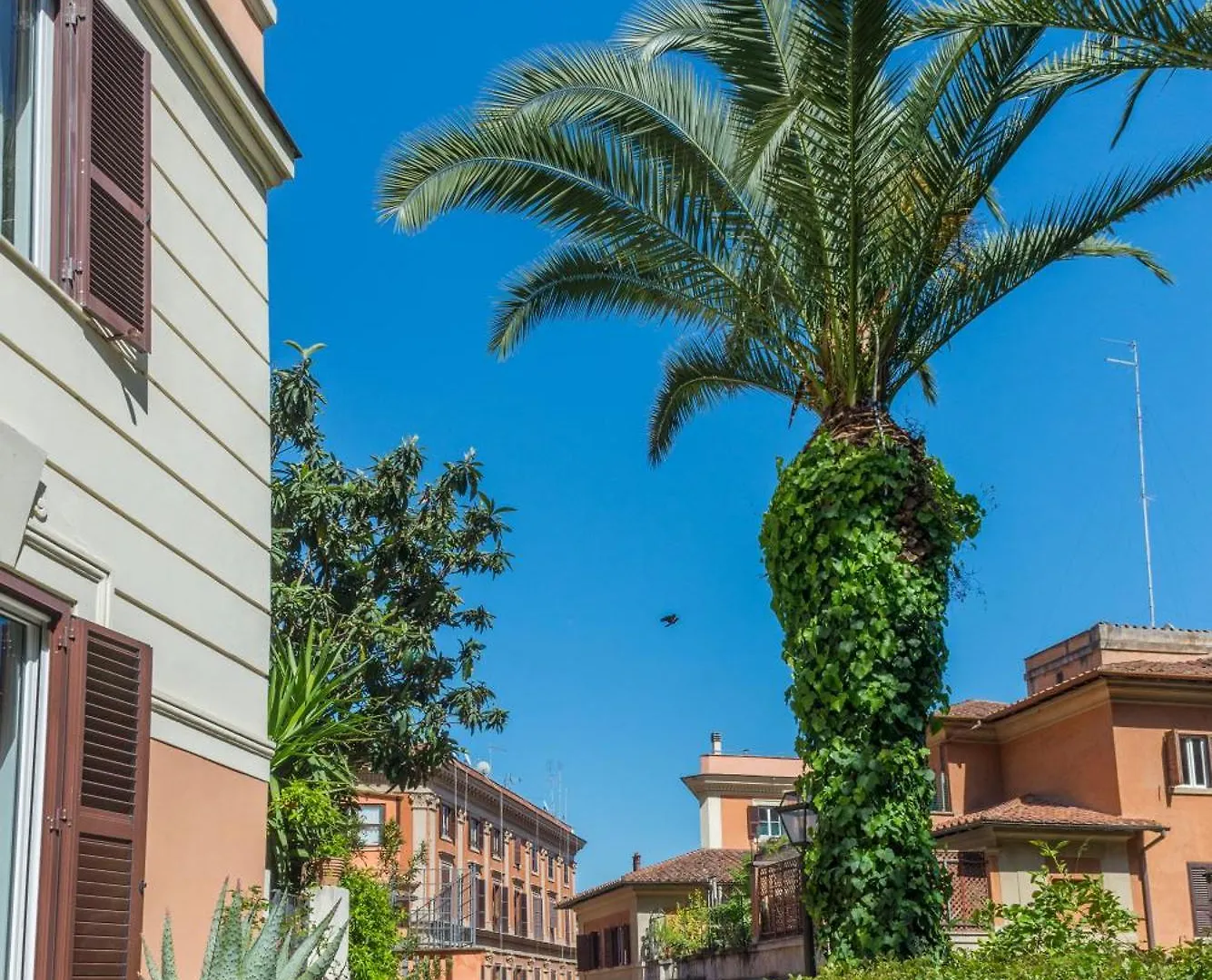 Studio In Trastevere Village Rome Italy