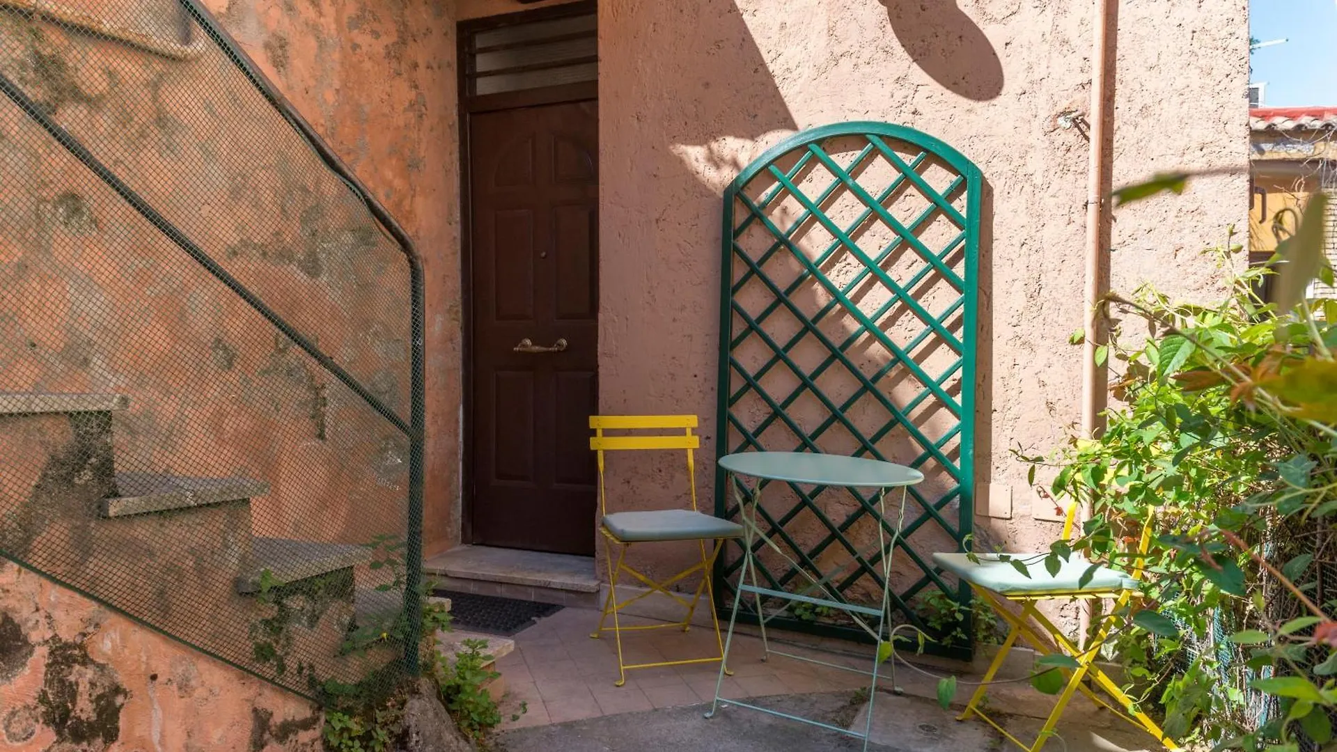Studio In Trastevere Village Rome
